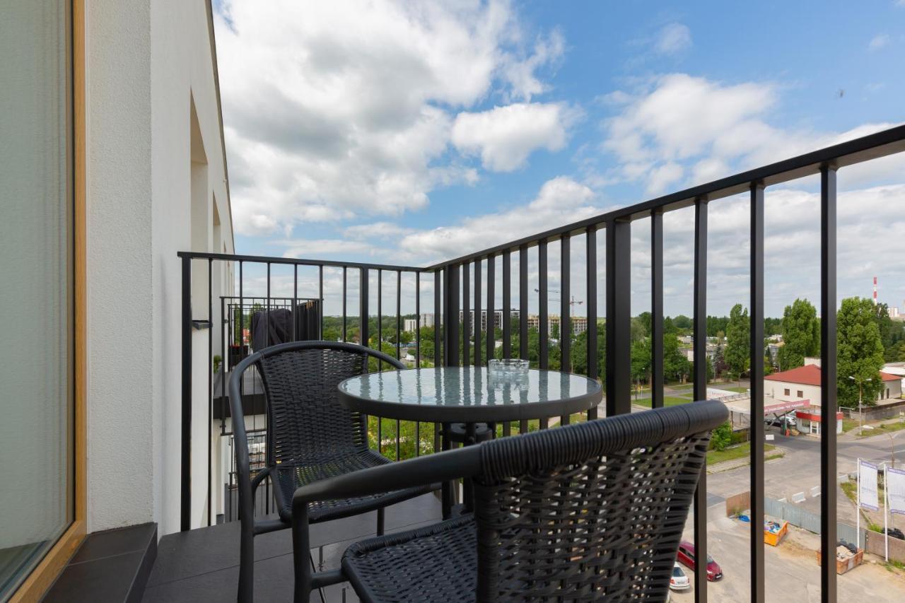 Warsaw Kotsisa Apartments With Parking By Noclegi Renters Exterior foto