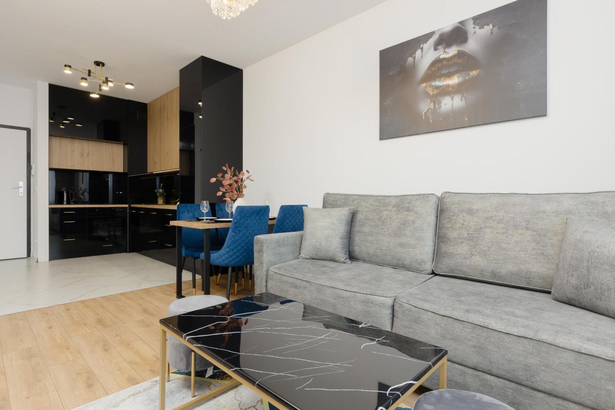 Warsaw Kotsisa Apartments With Parking By Noclegi Renters Exterior foto